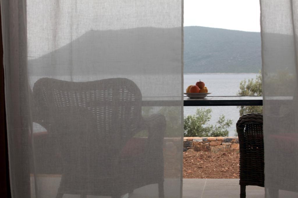 Casa Kalypso Suites & Villa Steni Vala Alonissos Quarto foto