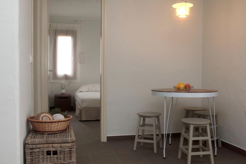 Casa Kalypso Suites & Villa Steni Vala Alonissos Quarto foto